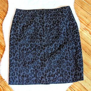 Ann Taylor LOFT Gray Leopard Print Short Pencil Skirt